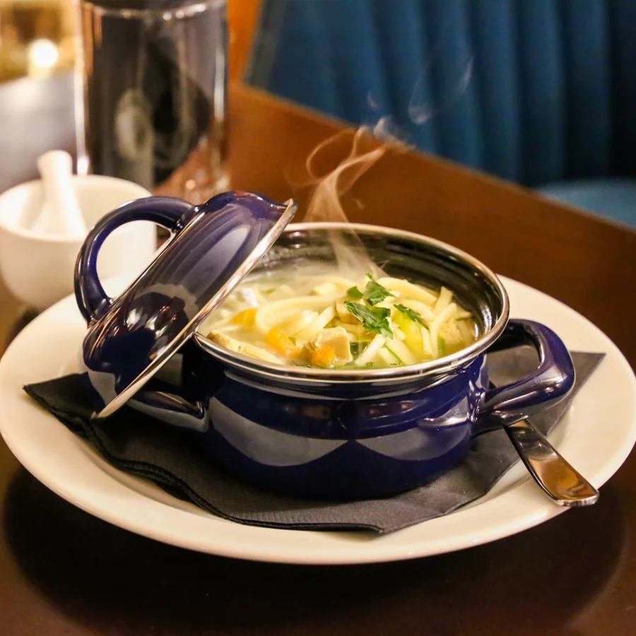 Dino's Hühnersuppe